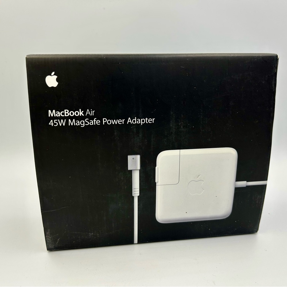Apple MacBook Air 45W MagSafe Power Adapter
